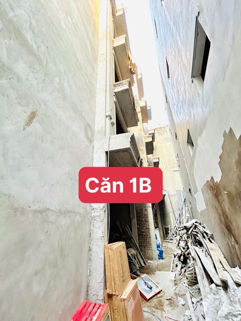 Bán nhà Nguyễn Khoái - diện tích 30m2 5 tầng - gần phố - giá 5,2 tỷ