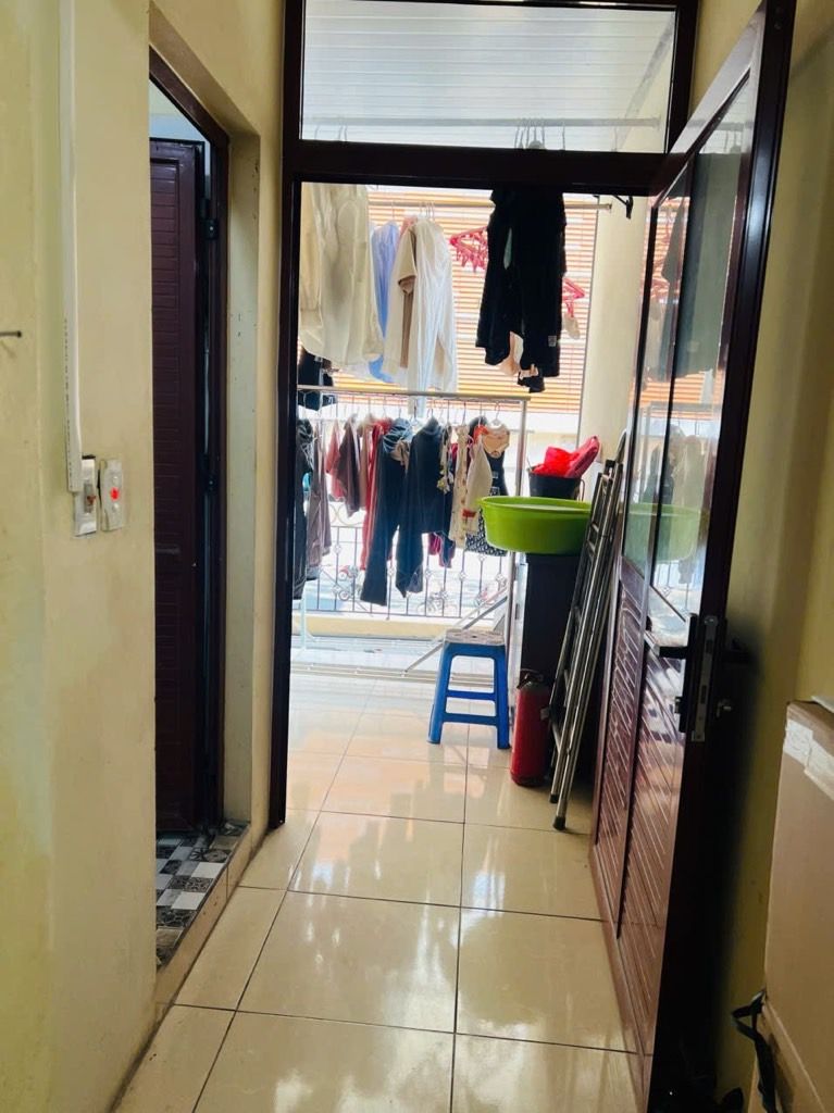 Bán nhà Hoàng Cầu - diện tích 72m2 3 tầng - Mặt phố kinh doanh đỉnh - giá 16 tỷ