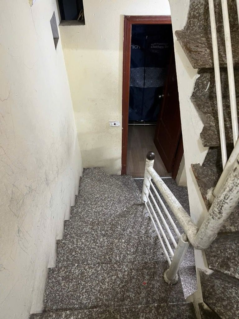 Bán nhà Hoàng Cầu - diện tích 72m2 3 tầng - Mặt phố kinh doanh đỉnh - giá 16 tỷ