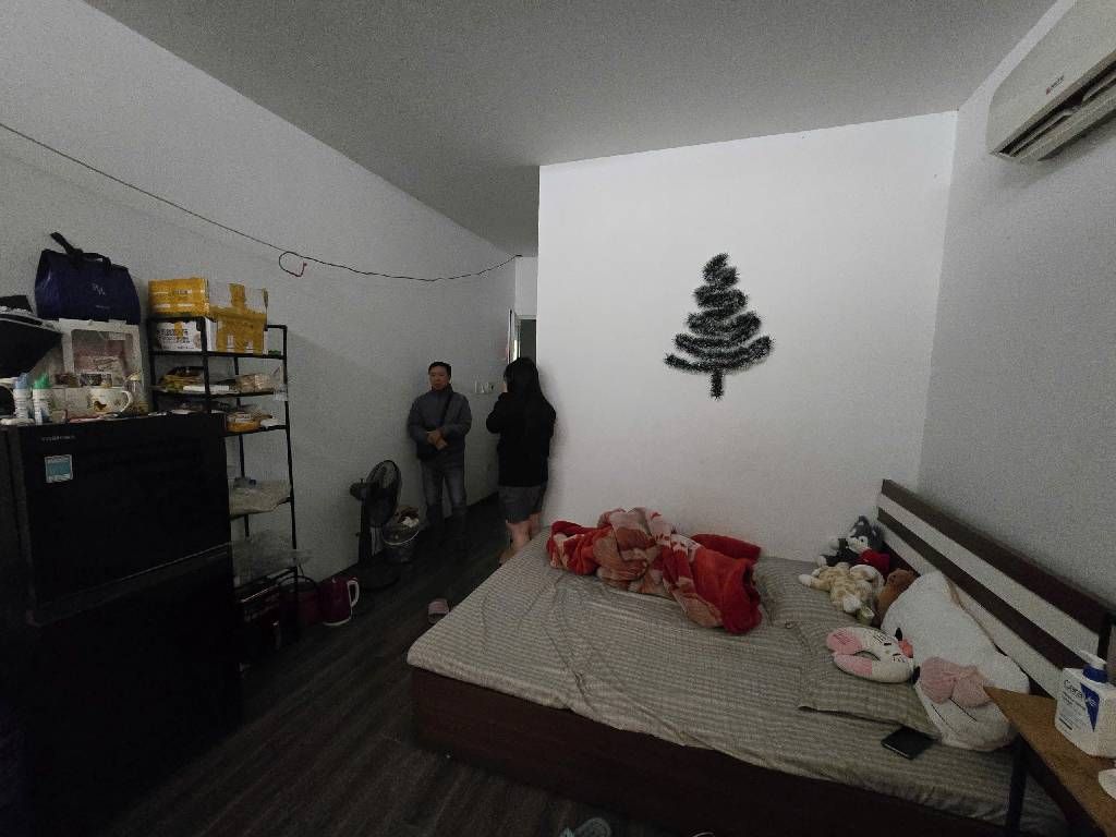 Bán nhà Hạ Đình - diện tích 206.1m2 11 tầng - Căn góc, cho thuê 7 phòng - giá 12,8 tỷ