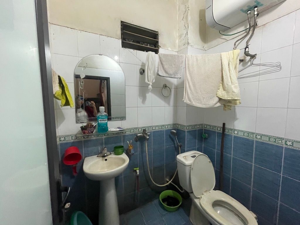 Bán nhà Nguyễn Văn Viên - diện tích 86.7m2 3 tầng - gần phố - giá 18,3 tỷ