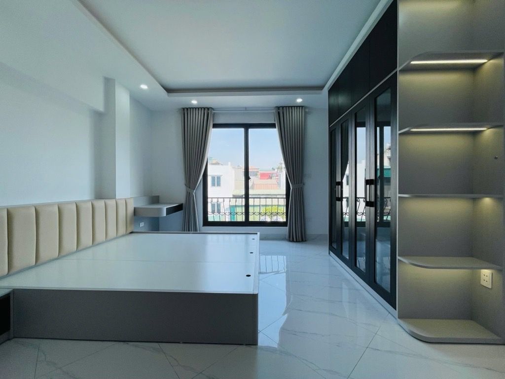 Bán nhà Thúy Lĩnh - diện tích 30m2 6 tầng - Ô TÔ TRÁNH 10M - giá 7,7 tỷ