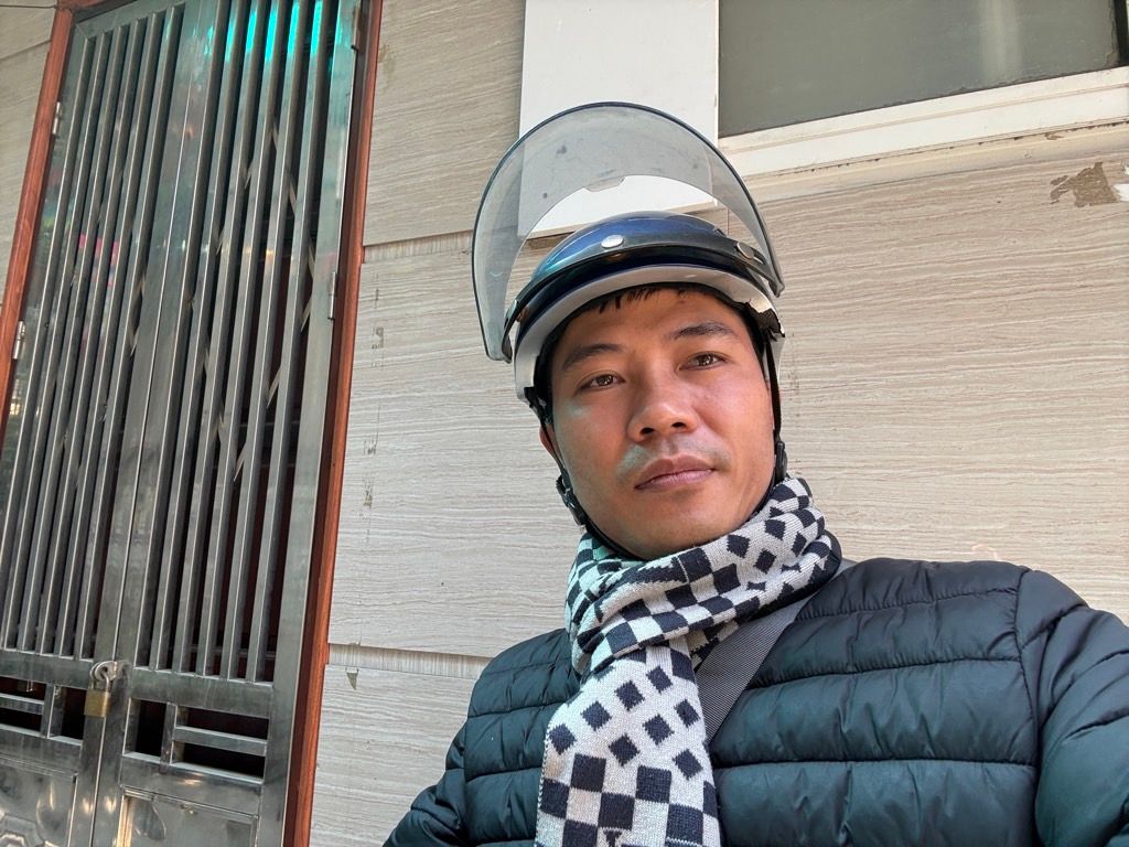 Bán nhà Quỳnh Mai - diện tích 42m2 5 tầng - lô góc kinh doanh - giá 19,9 tỷ