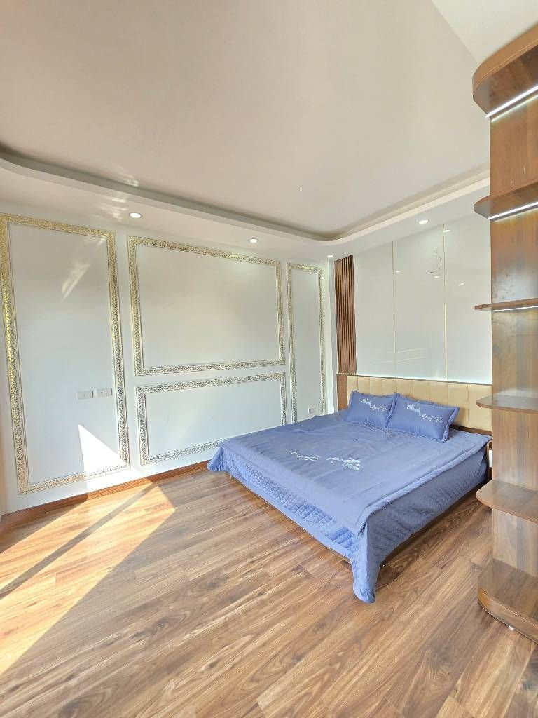 Bán nhà Thúy Lĩnh - diện tích 35.1m2 5 tầng - Sát mặt phố - giá 6,5 tỷ