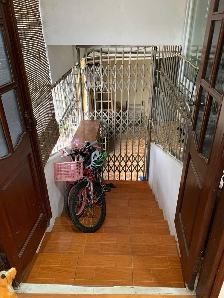 Bán nhà Nam Thành Công - diện tích 33,9m2 5 tầng - Cực hiếm - giá 5,9 tỷ