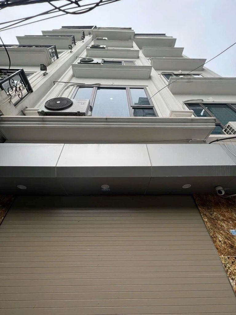 Bán nhà Bùi Xương Trạch - diện tích 35m2 6 tầng - Ô TÔ 7 CHỖ QUA NHÀ - giá 14,5 tỷ