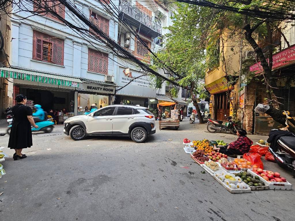 Bán nhà Khương Thượng - diện tích 55m2 4 tầng - Ô tô đỗ cửa - giá 16,9 tỷ