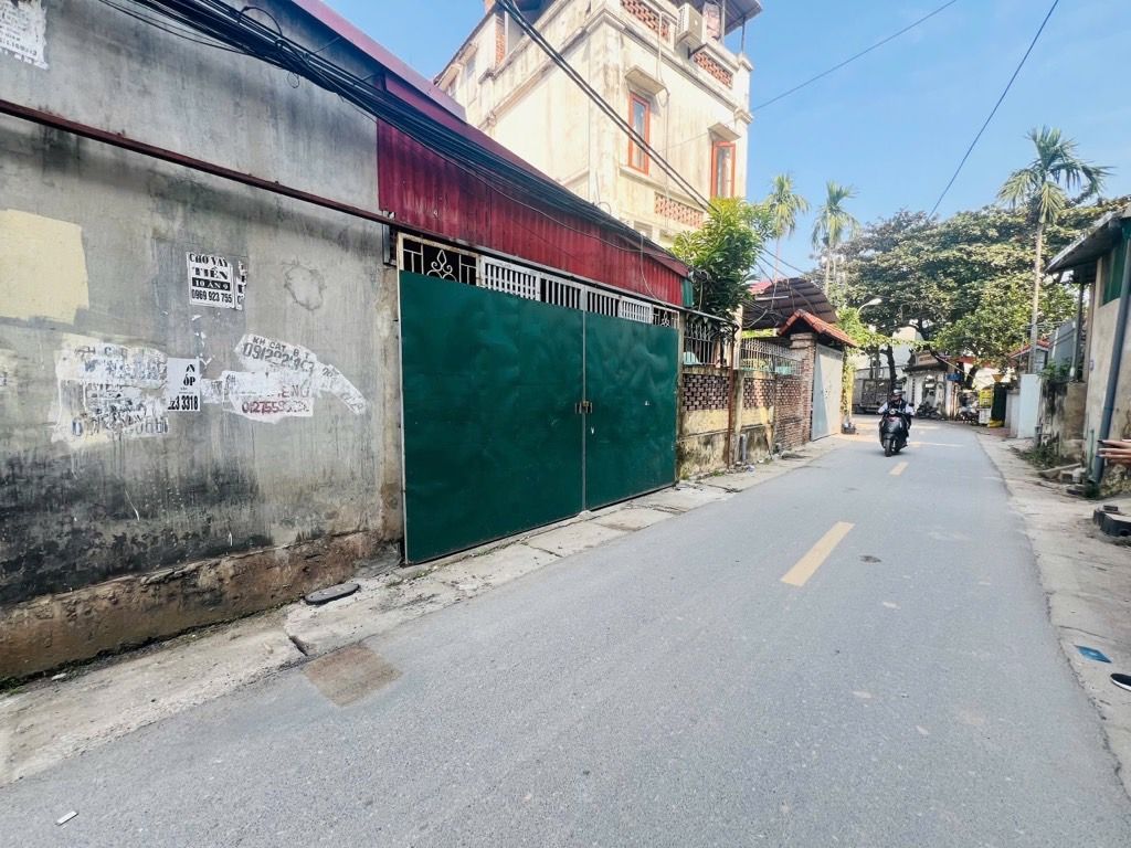 Bán nhà Thuý Lĩnh - diện tích 100m2 1 tầng - mặt tiền 8m - giá 21,5 tỷ