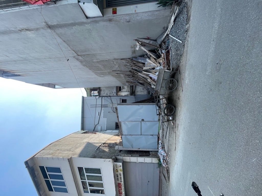 Bán nhà Ngõ Chùa Hưng Ký - diện tích 27m2 1 tầng - ô tô tải tránh - giá 7,1 tỷ