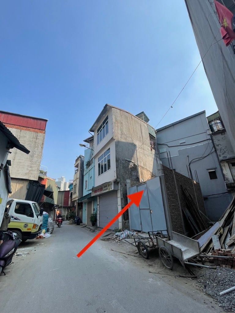 Bán nhà Ngõ Chùa Hưng Ký - diện tích 27m2 1 tầng - ô tô tải tránh - giá 7,1 tỷ