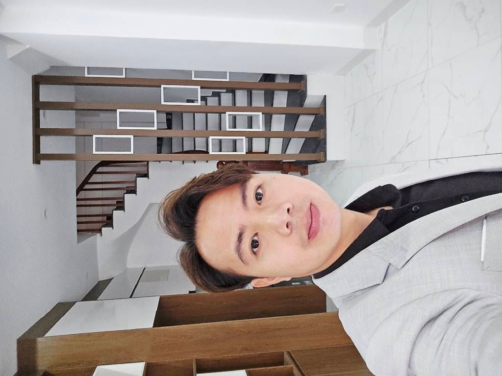 Bán nhà Định Công - diện tích 40m2 5 tầng - Ô tô đỗ cửa - giá 9,8 tỷ