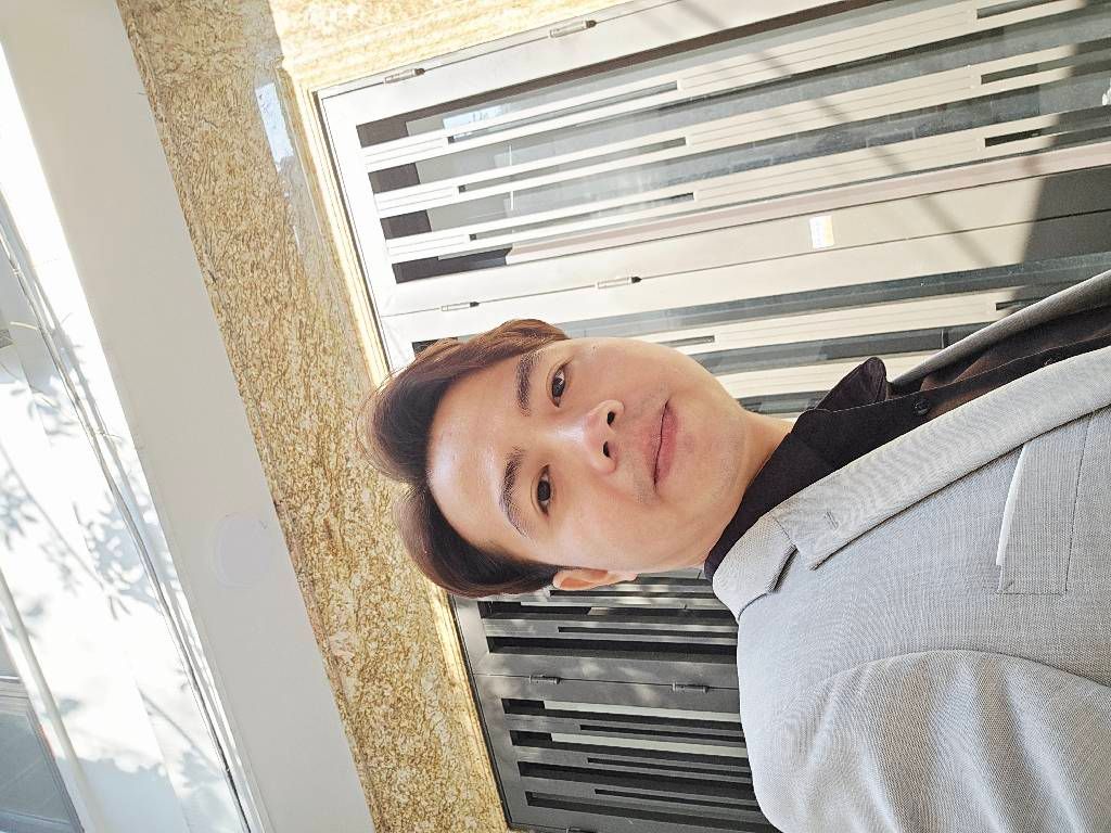 Bán nhà Định Công - diện tích 40m2 5 tầng - Ô tô đỗ cửa - giá 9,8 tỷ