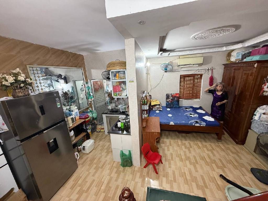 Bán nhà Vĩnh Hưng - diện tích 34m2 2 tầng - Cực hiếm - giá 2,45 tỷ