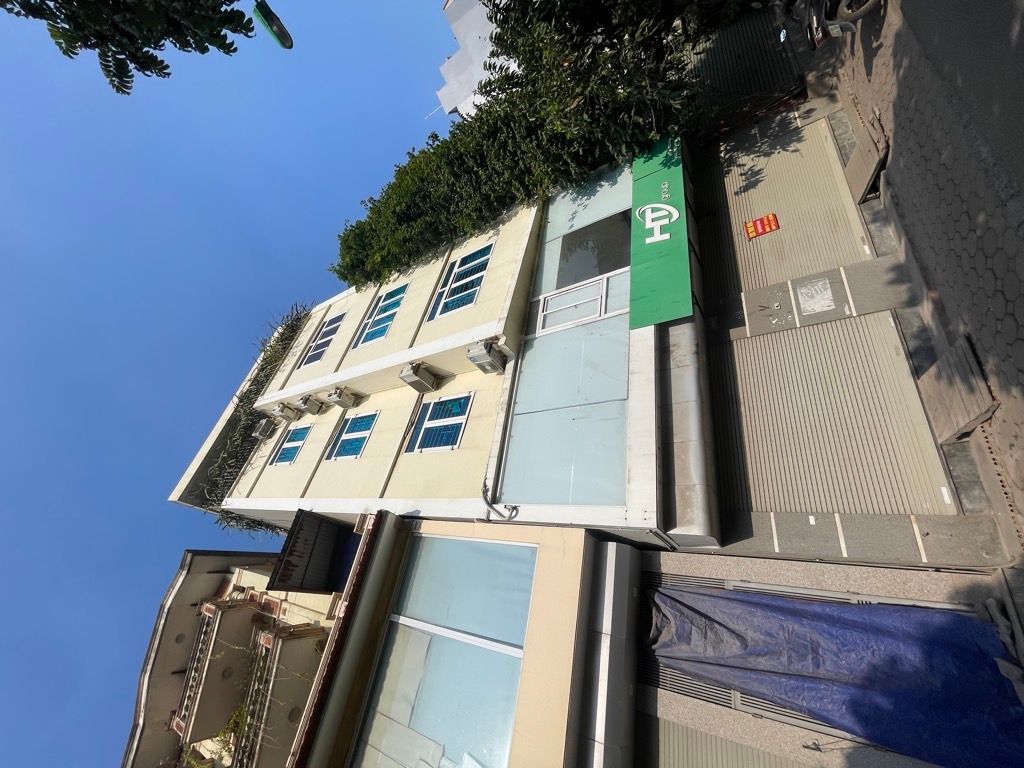 Bán nhà Trường Chinh - diện tích 65m2 6 tầng - ô tô tránh - giá 21,5 tỷ