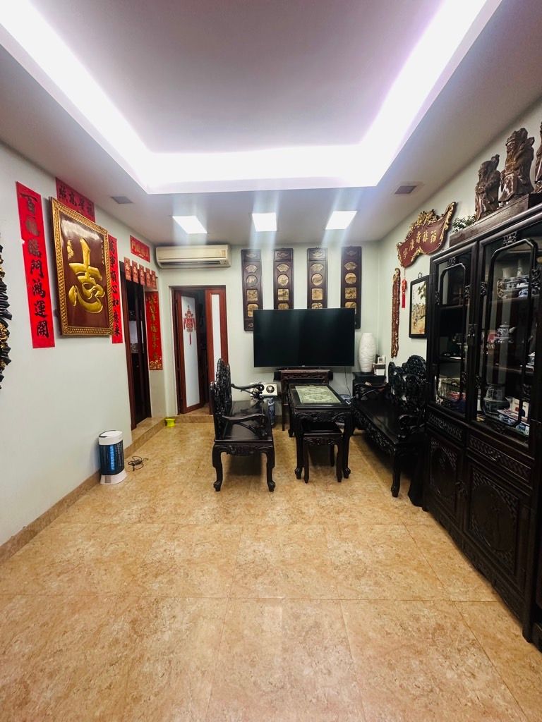 Bán nhà Kim Ngưu - diện tích 58m2 1 tầng - ô tô tránh - giá 5,28 tỷ