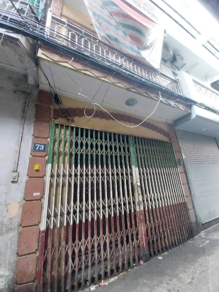 Bán nhà Minh Khai - diện tích 33m2 5 tầng - Mặt ngõ thông, kinh doanh - giá 8,8 tỷ