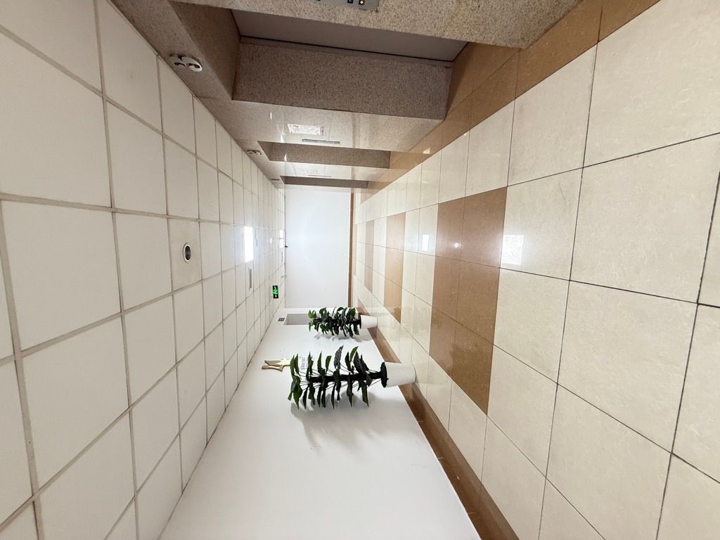 Bán nhà Minh Khai - diện tích 96.7m2 1 tầng - Chung cư Skylight - giá 8,4 tỷ