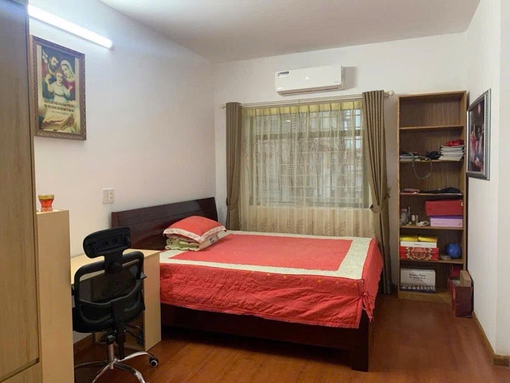 Bán nhà Minh Khai - diện tích 96.7m2 1 tầng - Chung cư Skylight - giá 8,4 tỷ