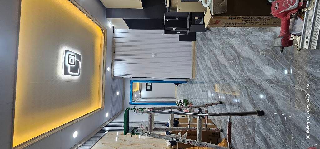 Bán nhà Nguyễn Trãi - diện tích 42m2 1 tầng - Ô tô đỗ cổng - giá 3,2 tỷ