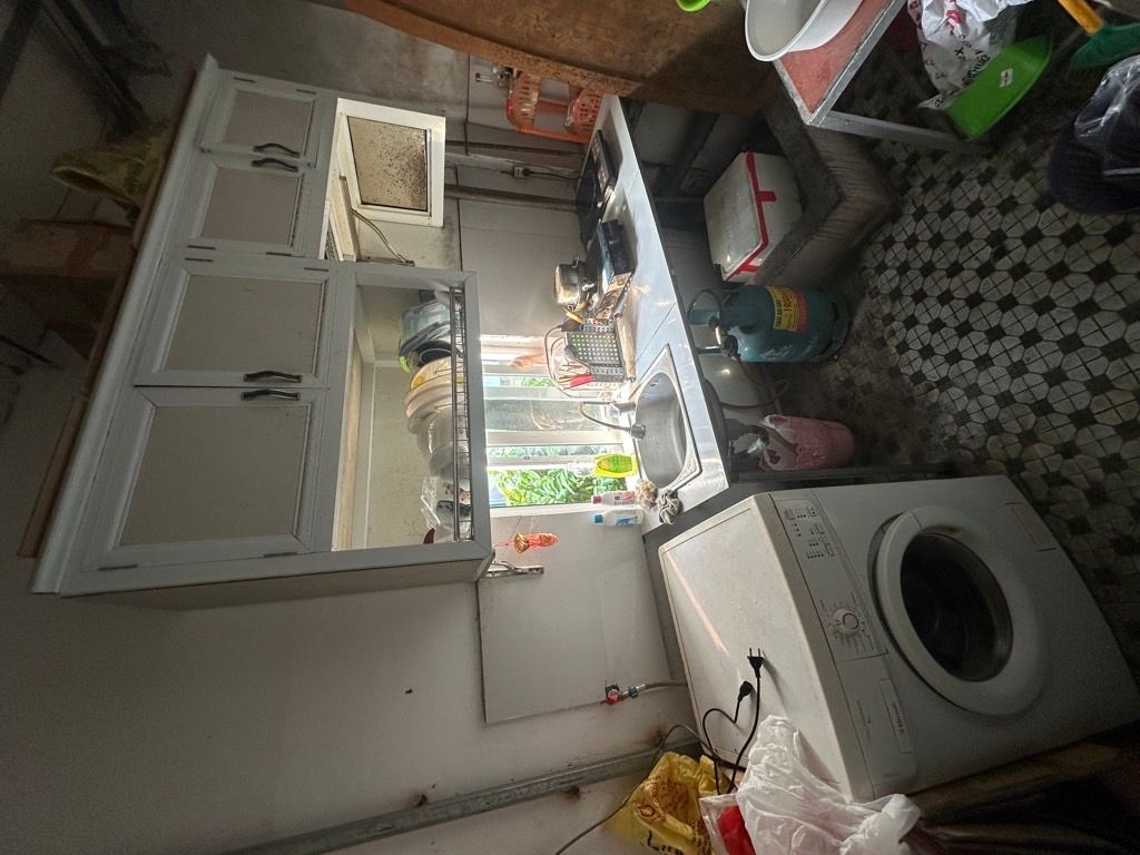 Bán nhà Trần Quý Cáp - diện tích 35,4m2 4 tầng - ô tô tránh - giá 6,8 tỷ