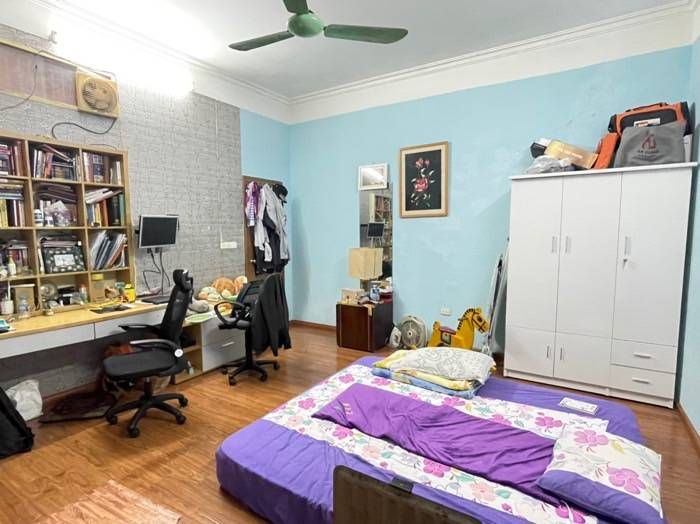 Bán nhà Hoàng Mai - diện tích 79m2 4 tầng - Lô góc 3 mặt thoáng - giá 24 tỷ