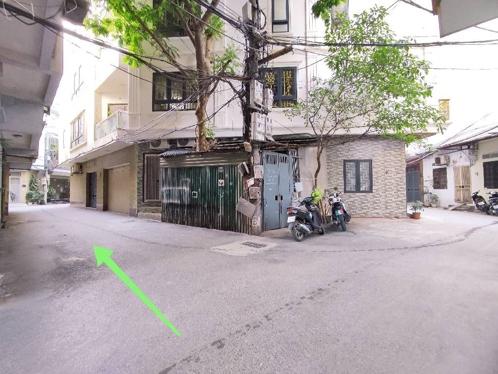 Bán nhà Khu C Hoàng Văn Thái - diện tích 43m2 5 tầng - Ô TÔ TRÁNH - giá 18 tỷ