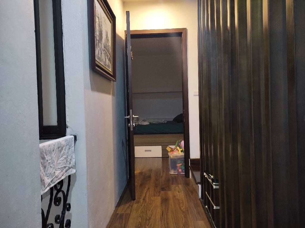 Bán nhà Khu C Hoàng Văn Thái - diện tích 43m2 5 tầng - Ô TÔ TRÁNH - giá 18 tỷ