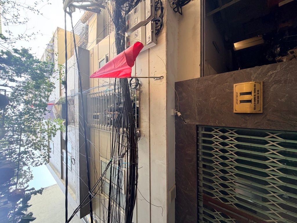 Bán nhà Khương Hạ - diện tích 52m2 7 tầng - Ô tô đỗ tận cửa - giá 2,45 tỷ