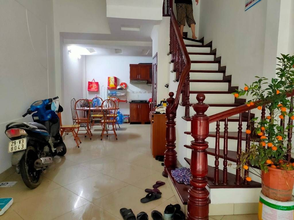 Bán nhà Định Công Hạ - diện tích 35m2 4 tầng - Lô góc, ô tô qua - giá 8,1 tỷ