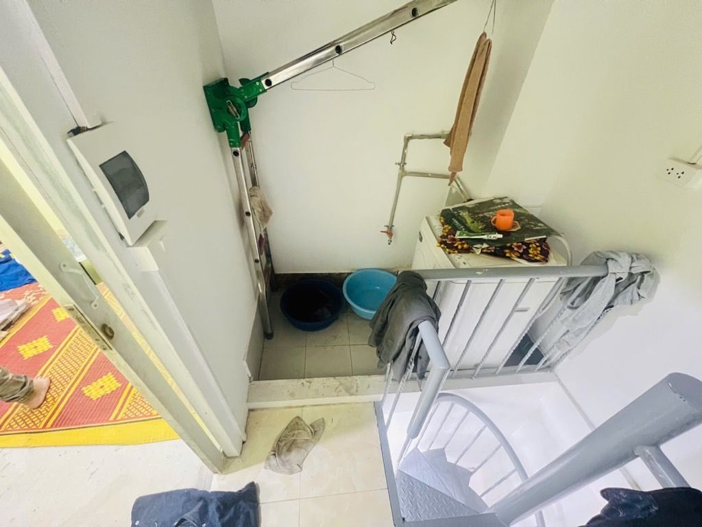 Bán nhà Hoà Bình - diện tích 25.5m2 3 tầng - Ngõ nông, vài bước ra đường lớn - giá 2,68 tỷ