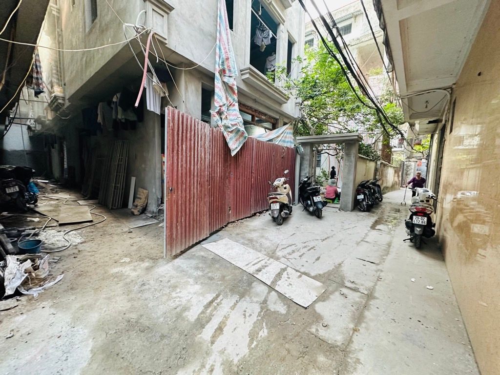 Bán nhà Bạch Đằng - diện tích 34.1m2 5 tầng - lô góc 2 mặt tiền - giá 12 tỷ