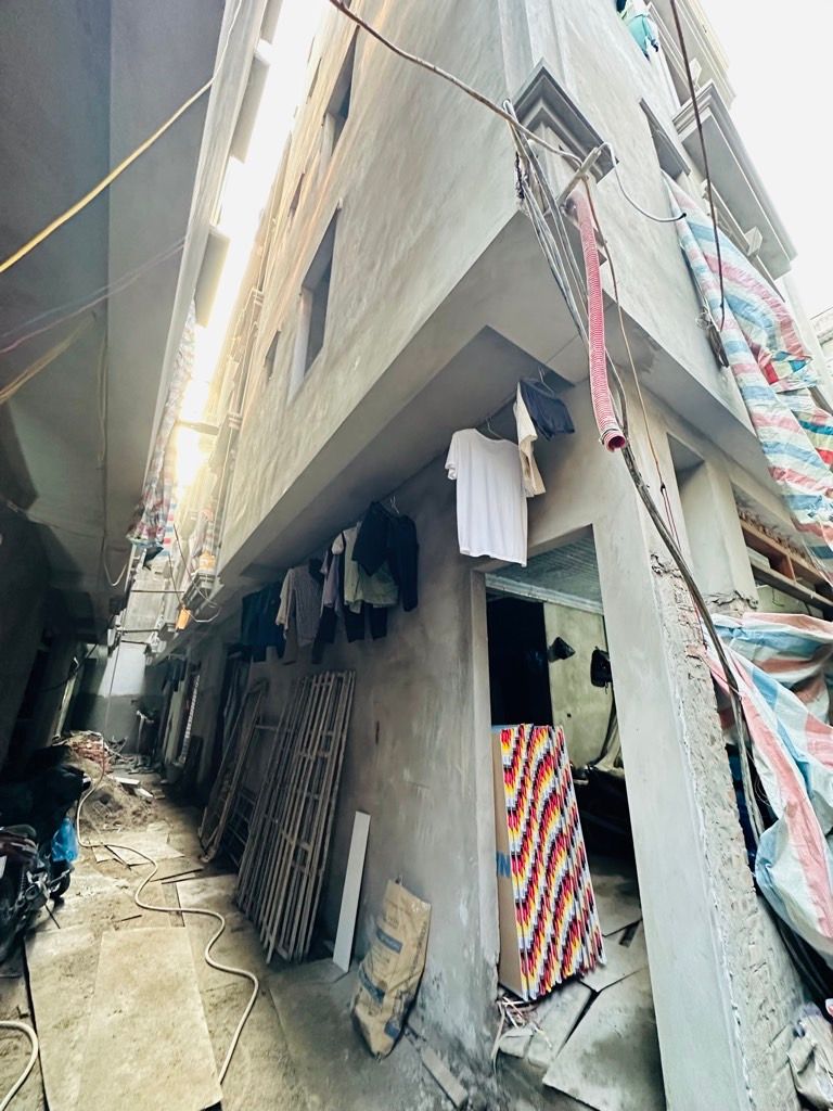 Bán nhà Bạch Đằng - diện tích 34.1m2 5 tầng - lô góc 2 mặt tiền - giá 12 tỷ