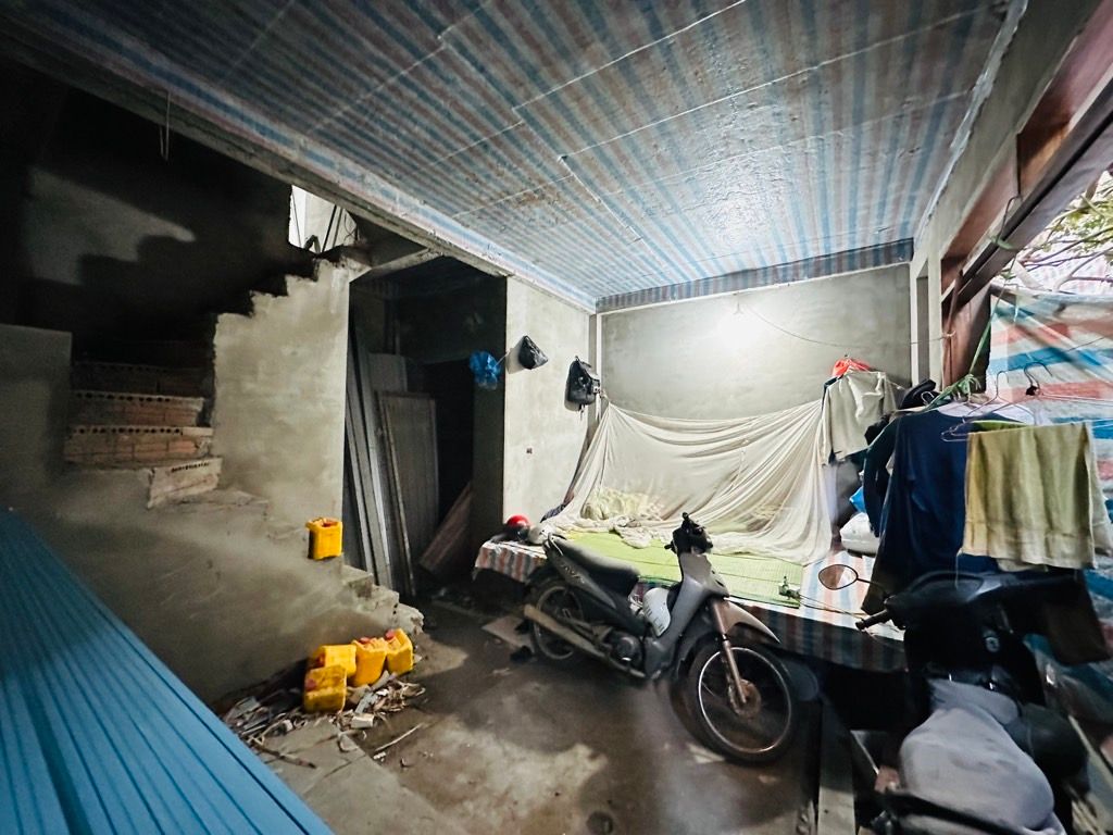 Bán nhà Bạch Đằng - diện tích 34.1m2 5 tầng - lô góc 2 mặt tiền - giá 12 tỷ