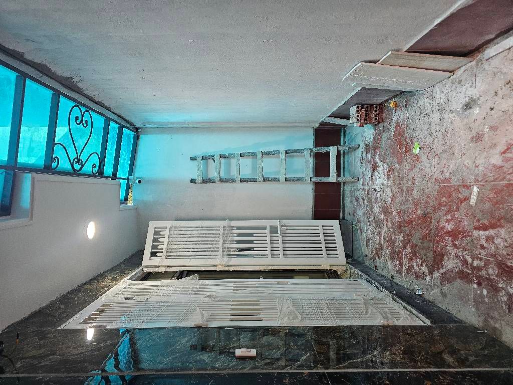 Bán nhà Trần Khát Chân - diện tích 41m2 5 tầng - Thang Máy Gần Phố - giá 13,6 tỷ