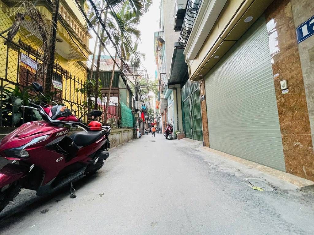 Bán nhà Thịnh Liệt - diện tích 42.2m2 5 tầng - Ô tô đỗ cửa - giá 11,9 tỷ