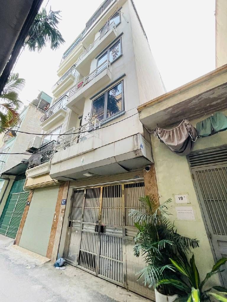 Bán nhà Thịnh Liệt - diện tích 42.2m2 5 tầng - Ô tô đỗ cửa - giá 11,9 tỷ