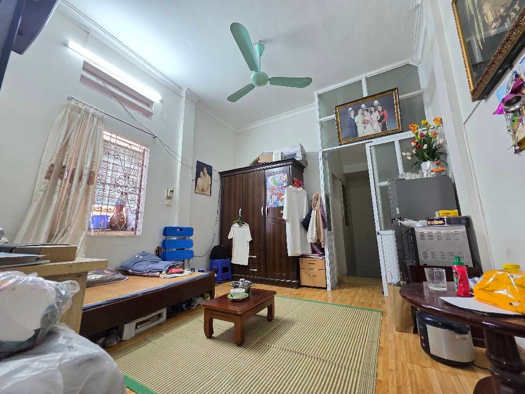 Bán nhà Nguyễn Lương Bằng - diện tích 28.7m2 3 tầng - Ô tô tránh - giá 15,2 tỷ