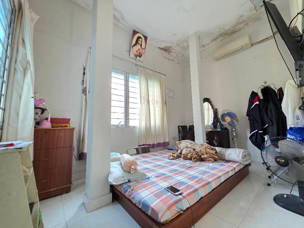 Bán nhà Nguyễn Lương Bằng - diện tích 28.7m2 3 tầng - Ô tô tránh - giá 15,2 tỷ