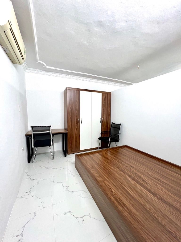 Bán nhà Tập thể Kim Giang - diện tích 70m2 5 tầng - Lô góc, view sân trường - giá 4,48 tỷ