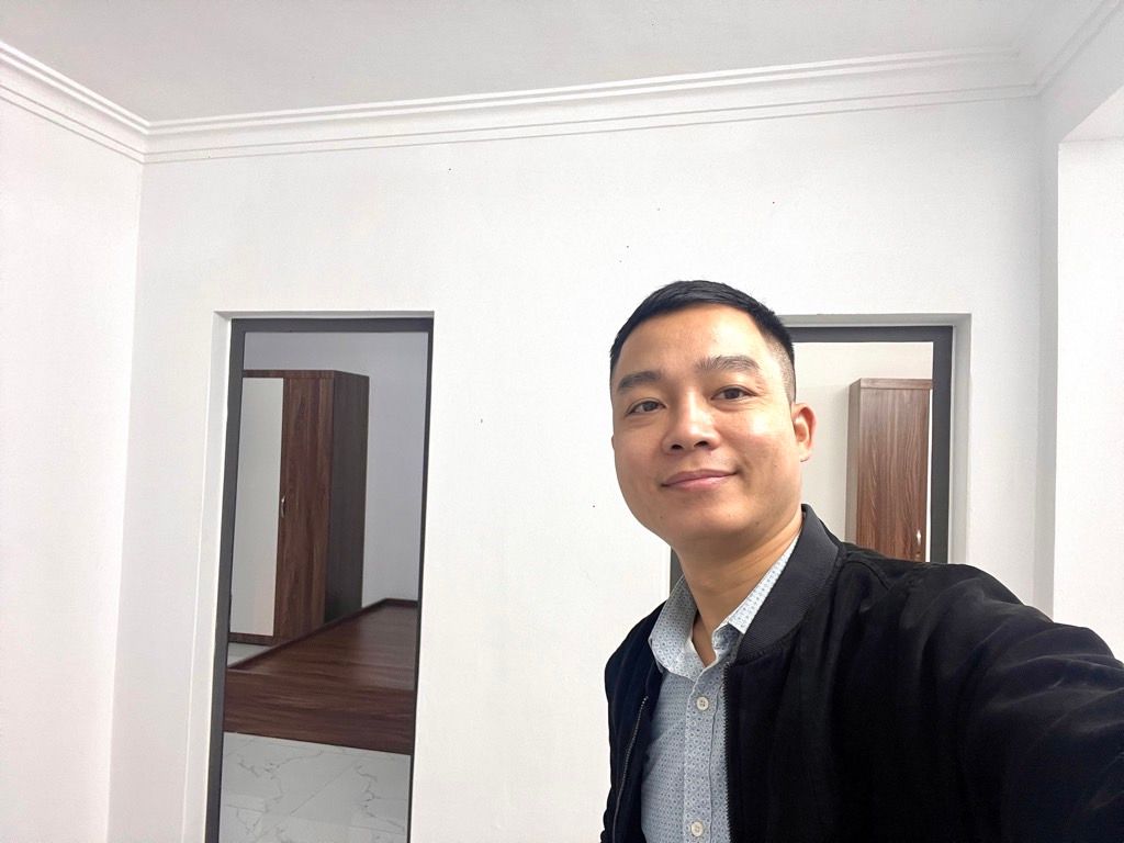 Bán nhà Tập thể Kim Giang - diện tích 70m2 5 tầng - Lô góc, view sân trường - giá 4,48 tỷ