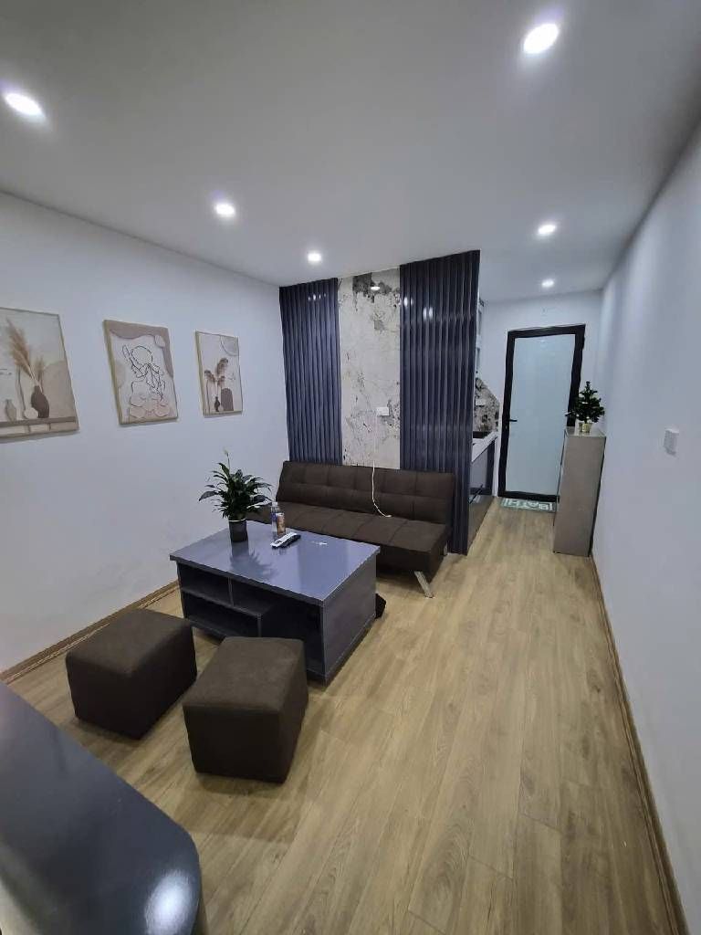 Bán nhà Thái Hà - diện tích 50m2 2 tầng - Nội thất đẹp chỉ việc xách vali về ở - giá 4,8 tỷ