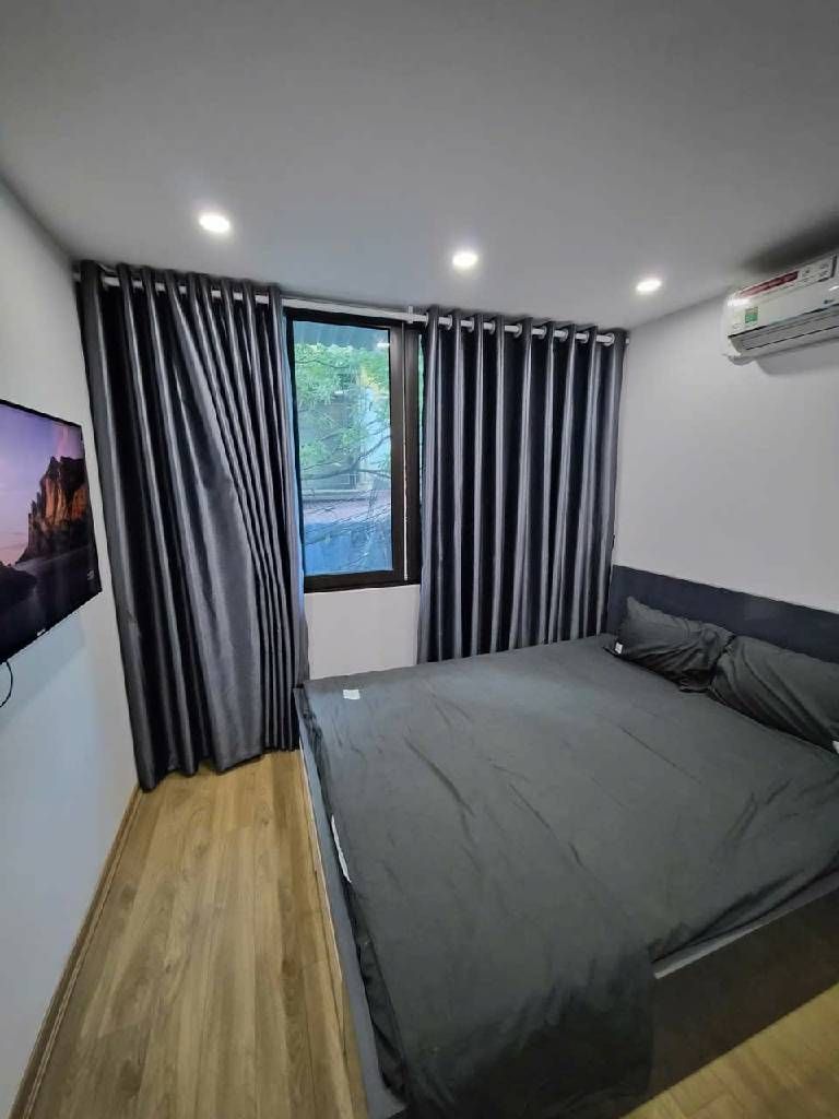 Bán nhà Thái Hà - diện tích 50m2 2 tầng - Nội thất đẹp chỉ việc xách vali về ở - giá 4,8 tỷ