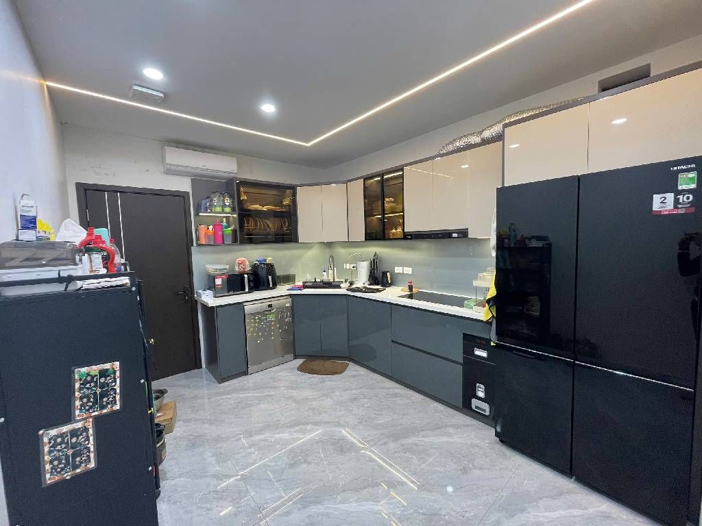 Bán nhà Đê La Thành - diện tích 48,3m2 1 tầng - Ô tô đỗ ngày đêm - giá 8,6 tỷ