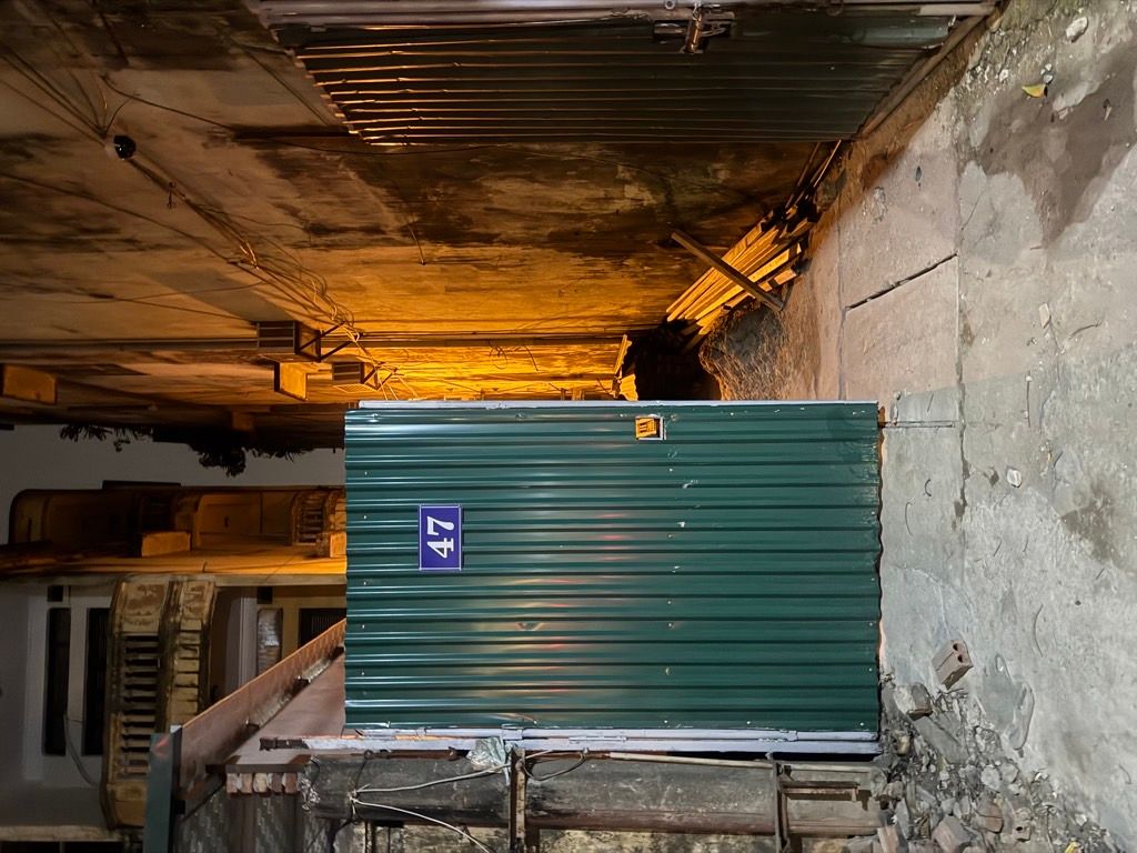 Bán nhà Ngọc Hồi - diện tích 31m2 5 tầng - kinh doanh tốt - giá 9,7 tỷ