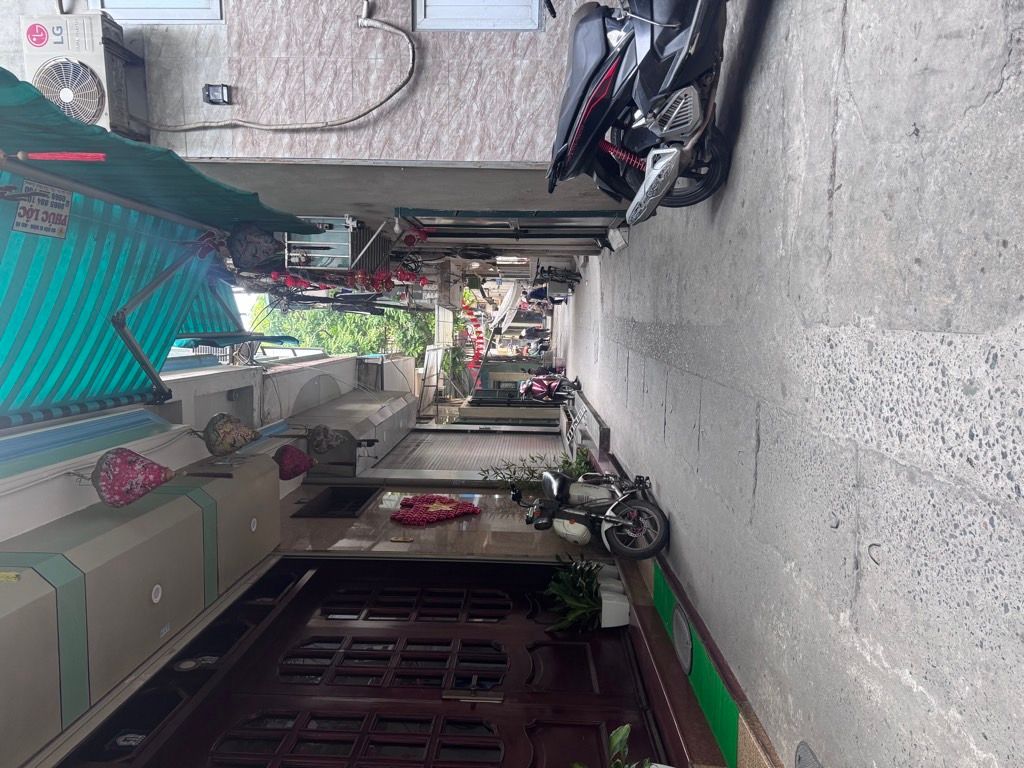 Bán nhà Bạch Mai - diện tích 61.9m2 3 tầng - Cách ô tô tránh 15m - giá 13 tỷ