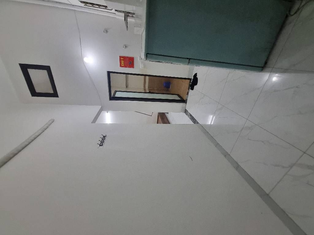 Bán nhà Nguyễn Trãi - diện tích 53.7m2 4 tầng - Nhà thiết kế dạng căn hộ cho thuê - giá 12,4 tỷ