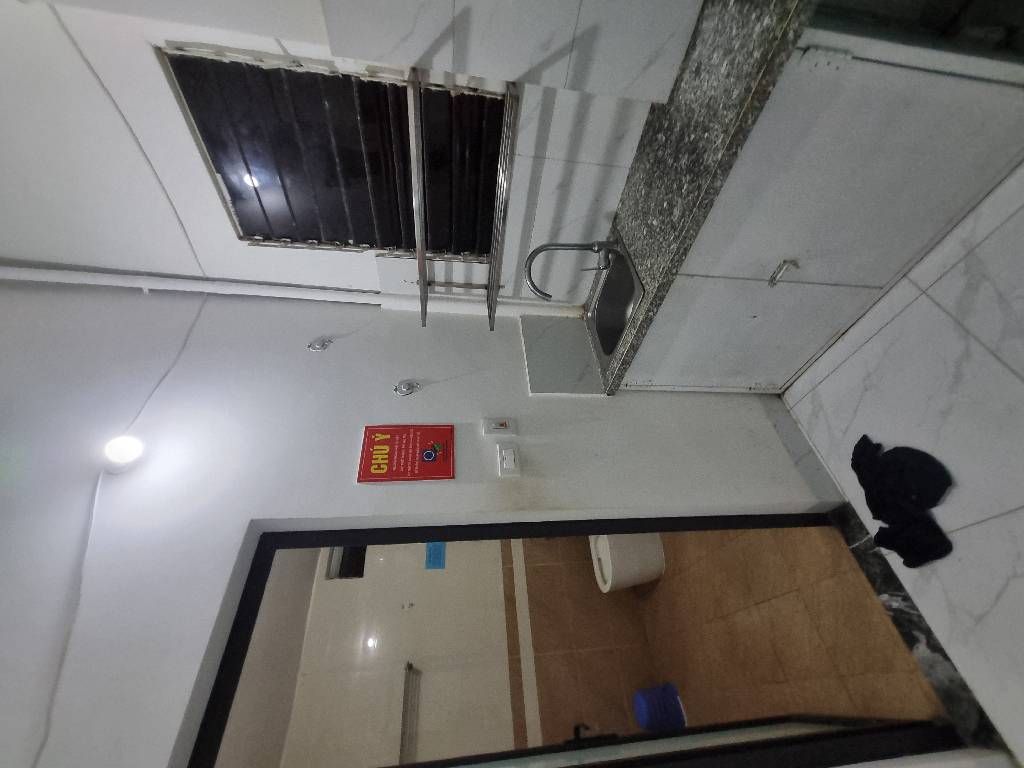 Bán nhà Nguyễn Trãi - diện tích 53.7m2 4 tầng - Nhà thiết kế dạng căn hộ cho thuê - giá 12,4 tỷ