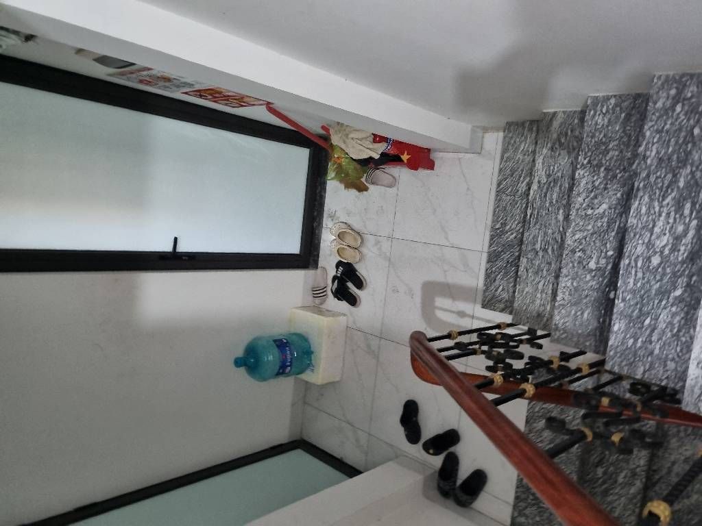 Bán nhà Nguyễn Trãi - diện tích 53.7m2 4 tầng - Nhà thiết kế dạng căn hộ cho thuê - giá 12,4 tỷ