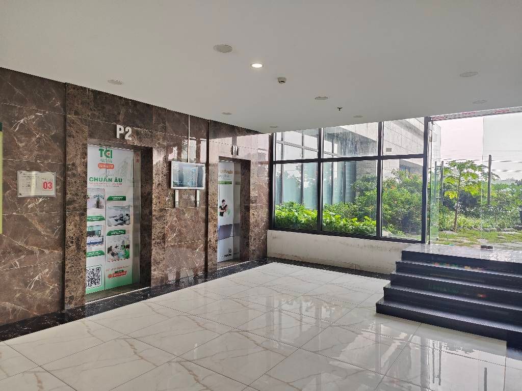 Bán nhà Phương Đông - diện tích 67.7m2 3 tầng - Sàn thương mại cho thuê - giá 3.8 tỷ