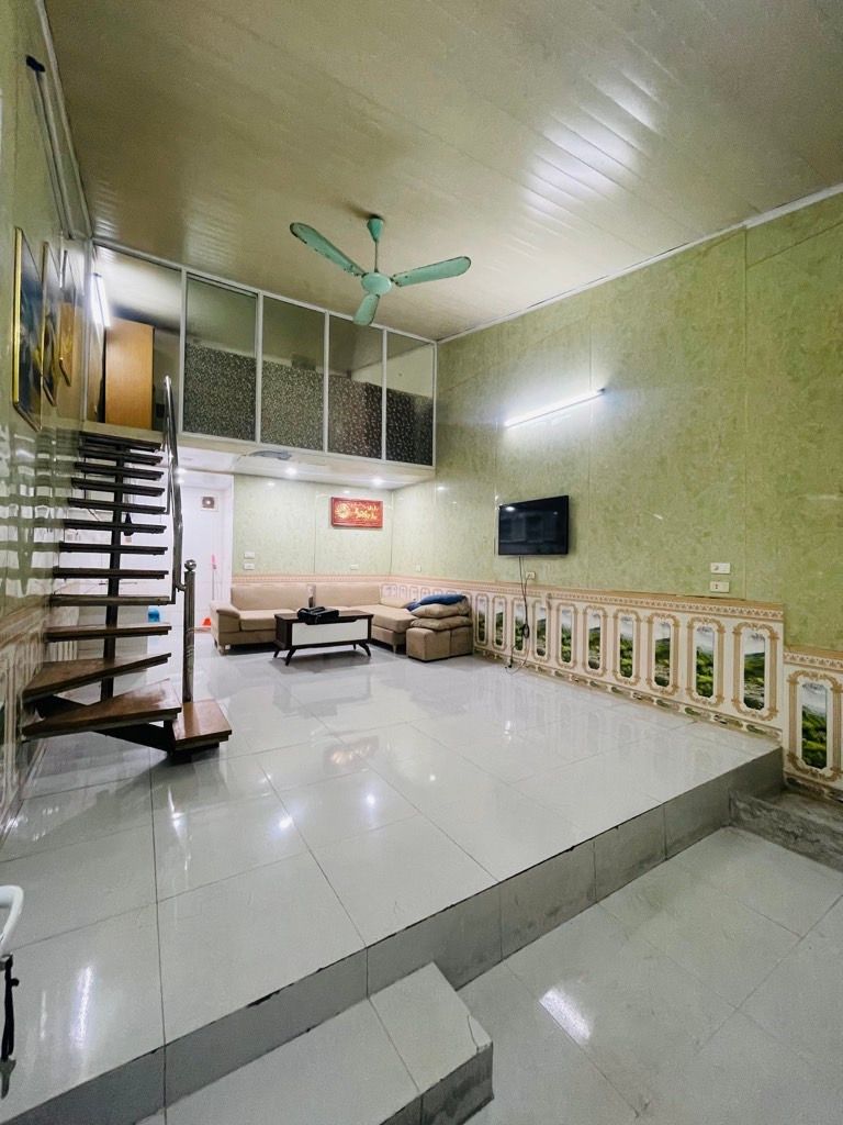 Bán nhà Định Công Thượng - diện tích 35m2 1 tầng - nhỏ tiền không sổ - giá 1,75 tỷ